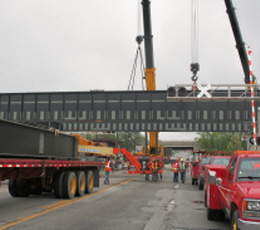450BridgeErection2.JPG